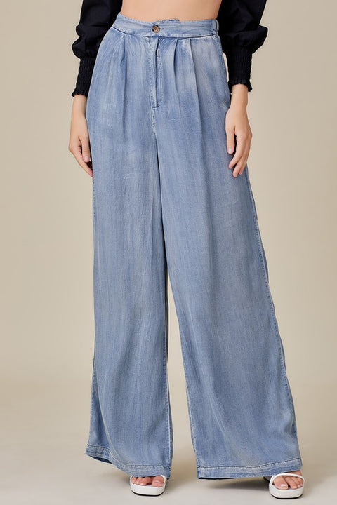 Quarter to 5 Wide Legged Pants