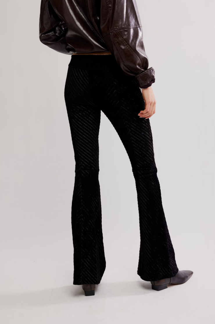 PENNY PULL ON VELVET BLACK