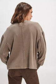 Lapis Cuff Long Sleeve in Fossil Dune