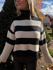 Kaila Oversized Knit Sweater - Black/Khaki