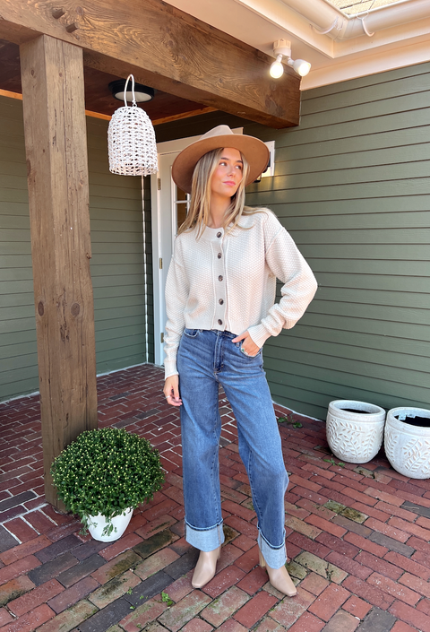 Lila Cardi in Birch