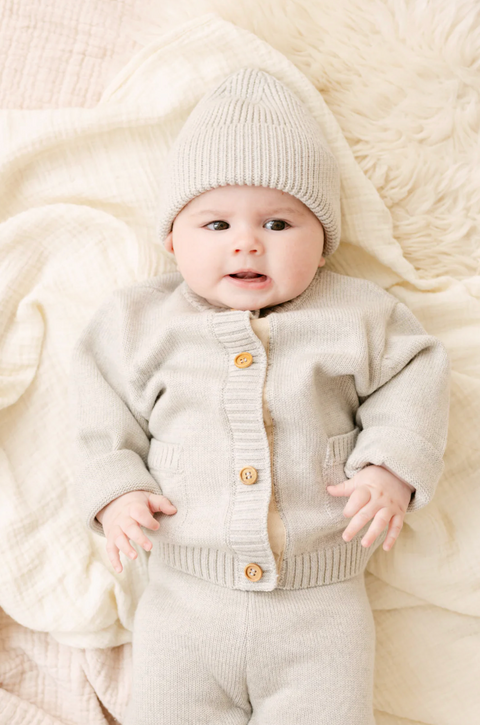 Merino Wool Baby Gift Set in Light Heather Gray