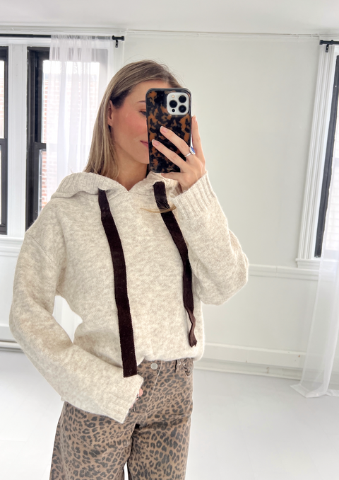 Hold Me Close Hoodie Sweater - Oatmeal