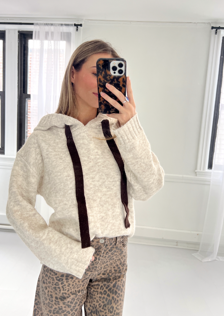 Hold Me Close Hoodie Sweater - Oatmeal