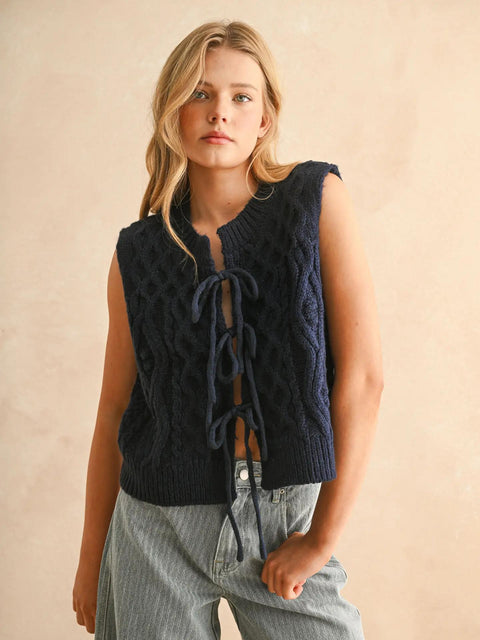 Bowed Up Vest - Navy
