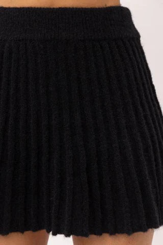 Gabrielle Pleated Knit Skirt Black