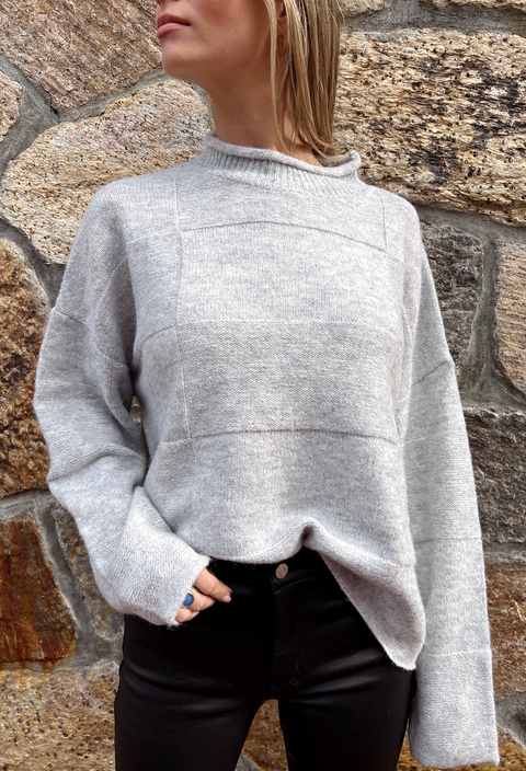Ryleigh Sweater - Heather Grey
