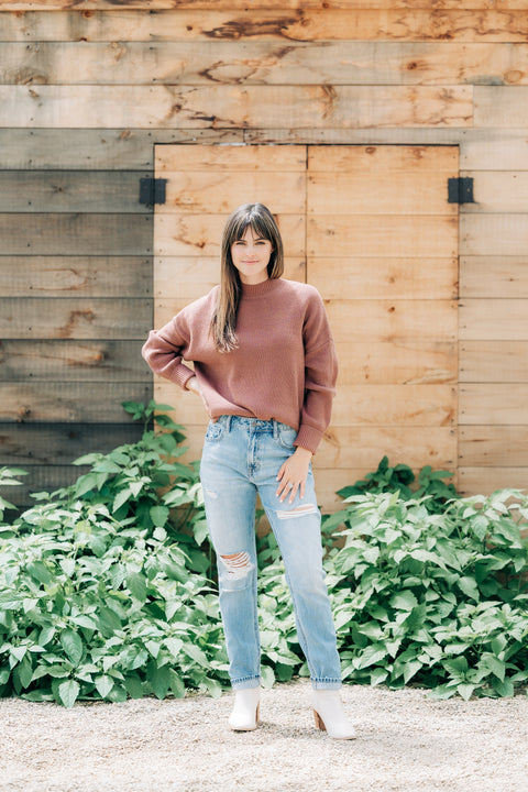Zoey Basic Mom Jean Light Wash