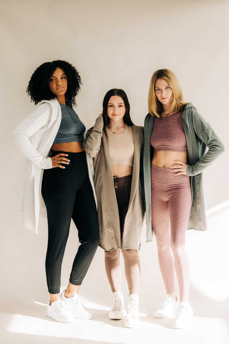Coffee Run Cardigan Taupe