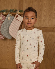 Skiers Organize Long Sleeve Pj Set