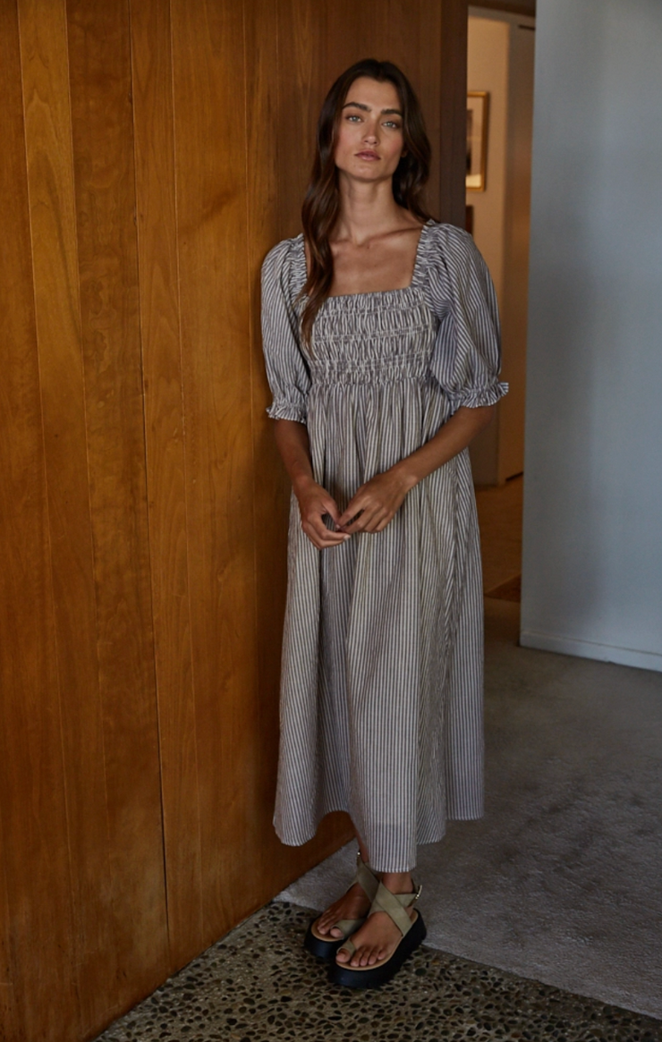 The Midwest Midi Dress