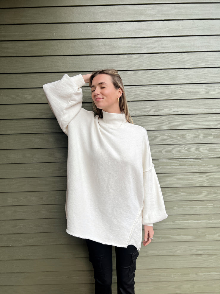 Wonderful Pullover - Coconut Milk