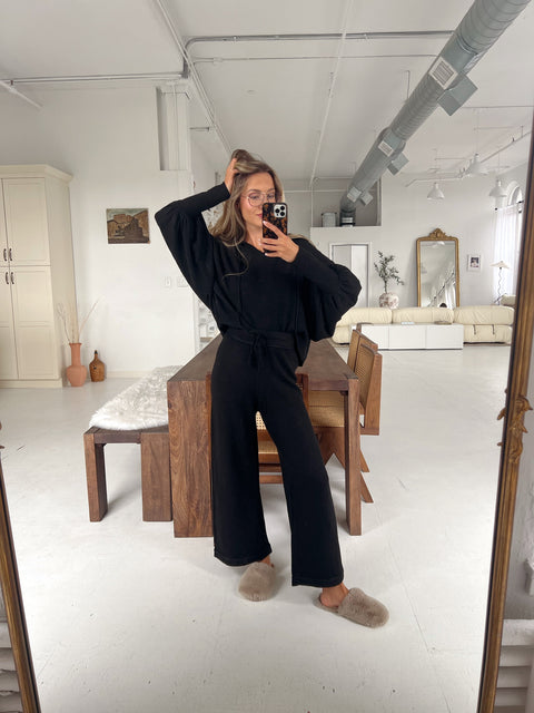 The Kickback Sweater Pants