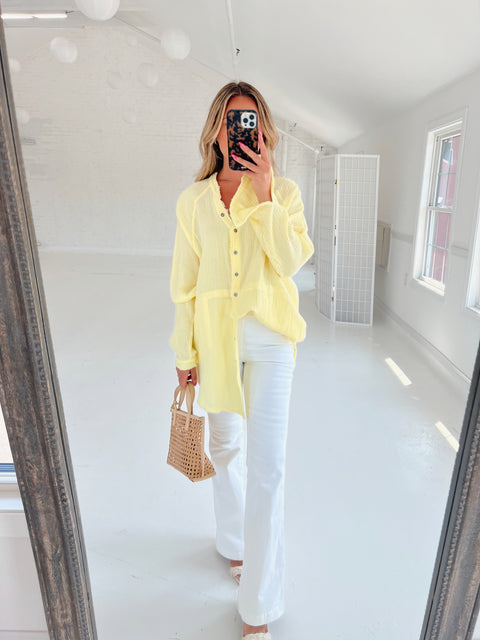 A Classic Gauze Button Up