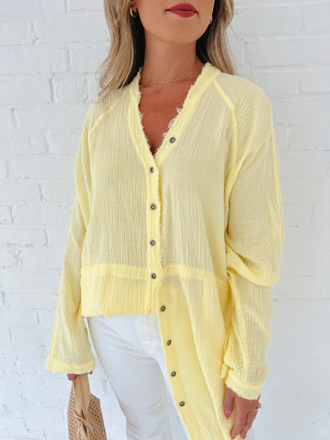 A Classic Gauze Button Up