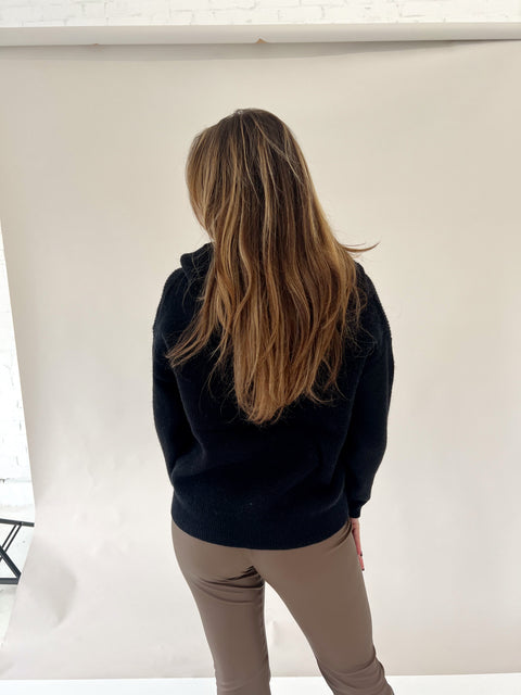 Pheba Zip Up Sweater Black