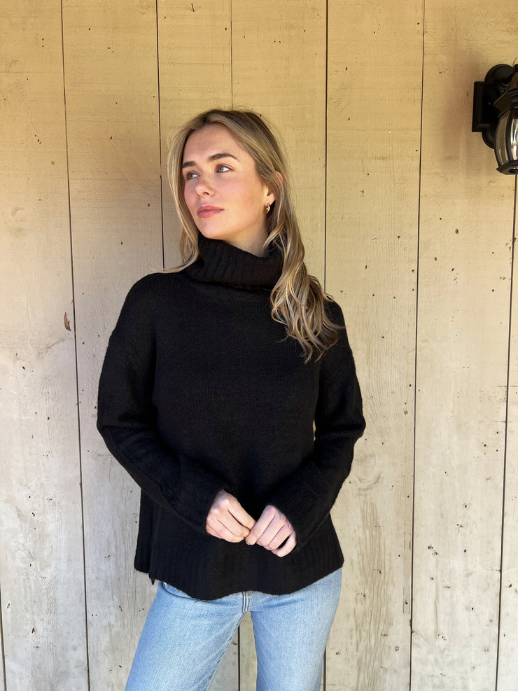 The Abigale Turtleneck Black