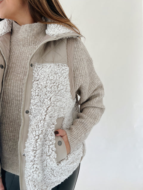 ANGEL EYES VEST