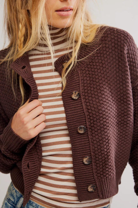 Lila Cardi in Potting Soil