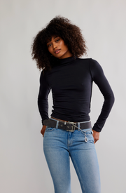 KENZIE LONG SLEEVE Black