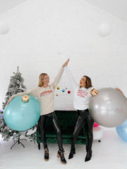 Christmas Vibes Sweatshirt - ShopTheCue