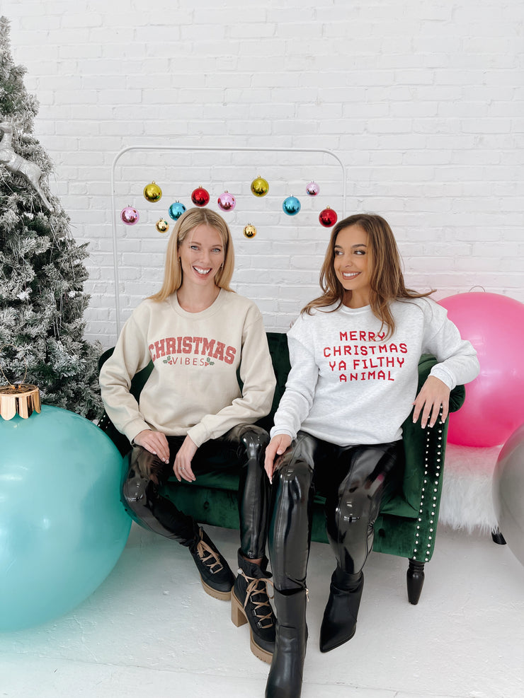 Christmas Vibes Sweatshirt - ShopTheCue
