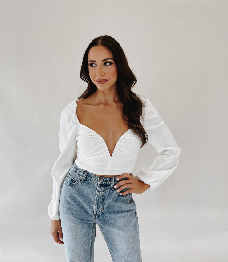 Swipe Right Crop (white)